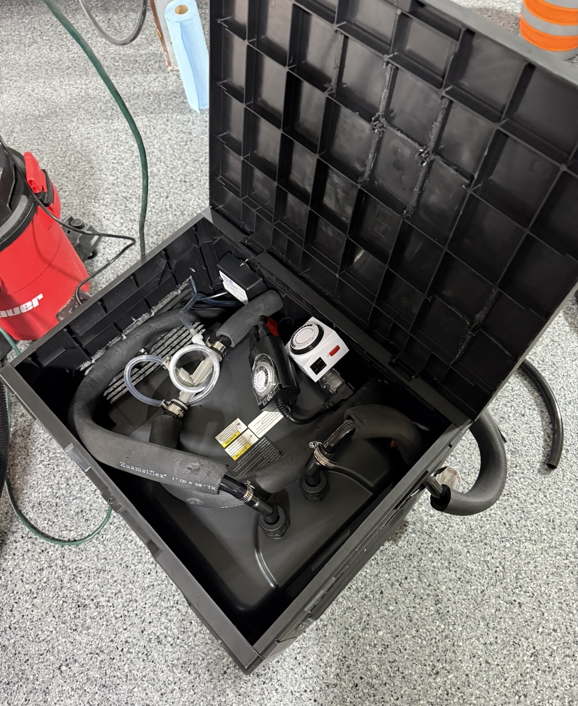 The assembled DIY chiller.